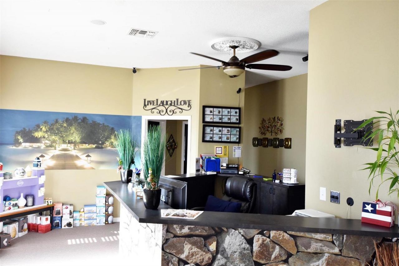 17749 Hunting Bow Circle, Lutz, FL 33558 Photo