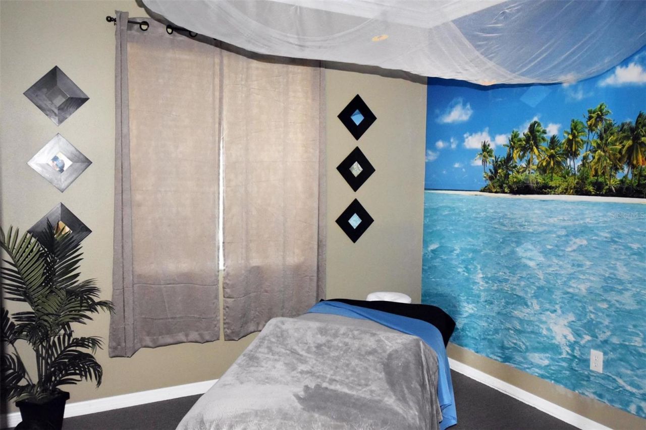 17749 Hunting Bow Circle, Lutz, FL 33558 Photo
