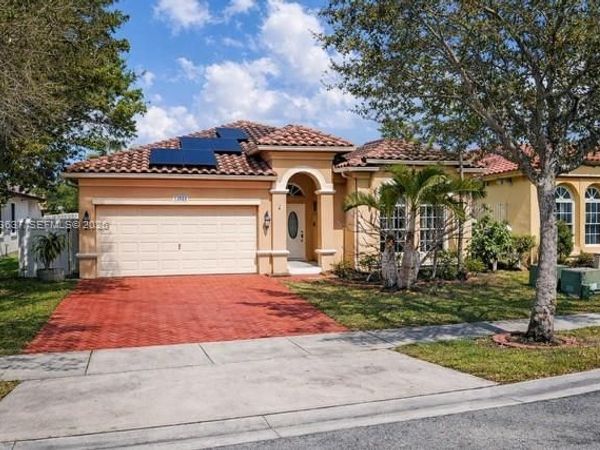 13877 SW 50th St, Miramar, FL 33027