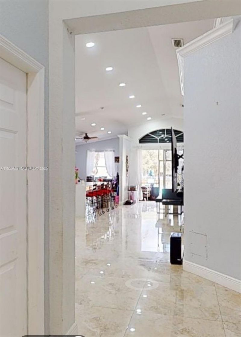 13877 SW 50th St, Miramar, FL 33027 Photo