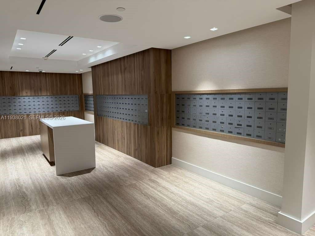 2301 Collins Ave, Unit 423, Miami Beach, FL 33139 Photo