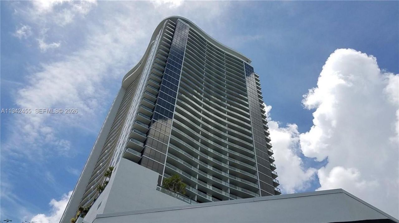 1600 NE 1st Ave , Unit 3703, Miami, FL 33132 Photo