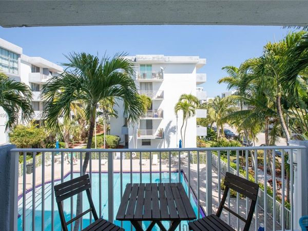 1801 S Treasure Dr , Unit 321, North Bay Village, FL 33141