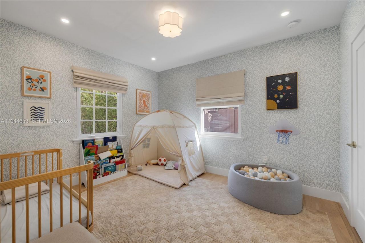 624 NE 71st St, Miami, FL 33138 Photo