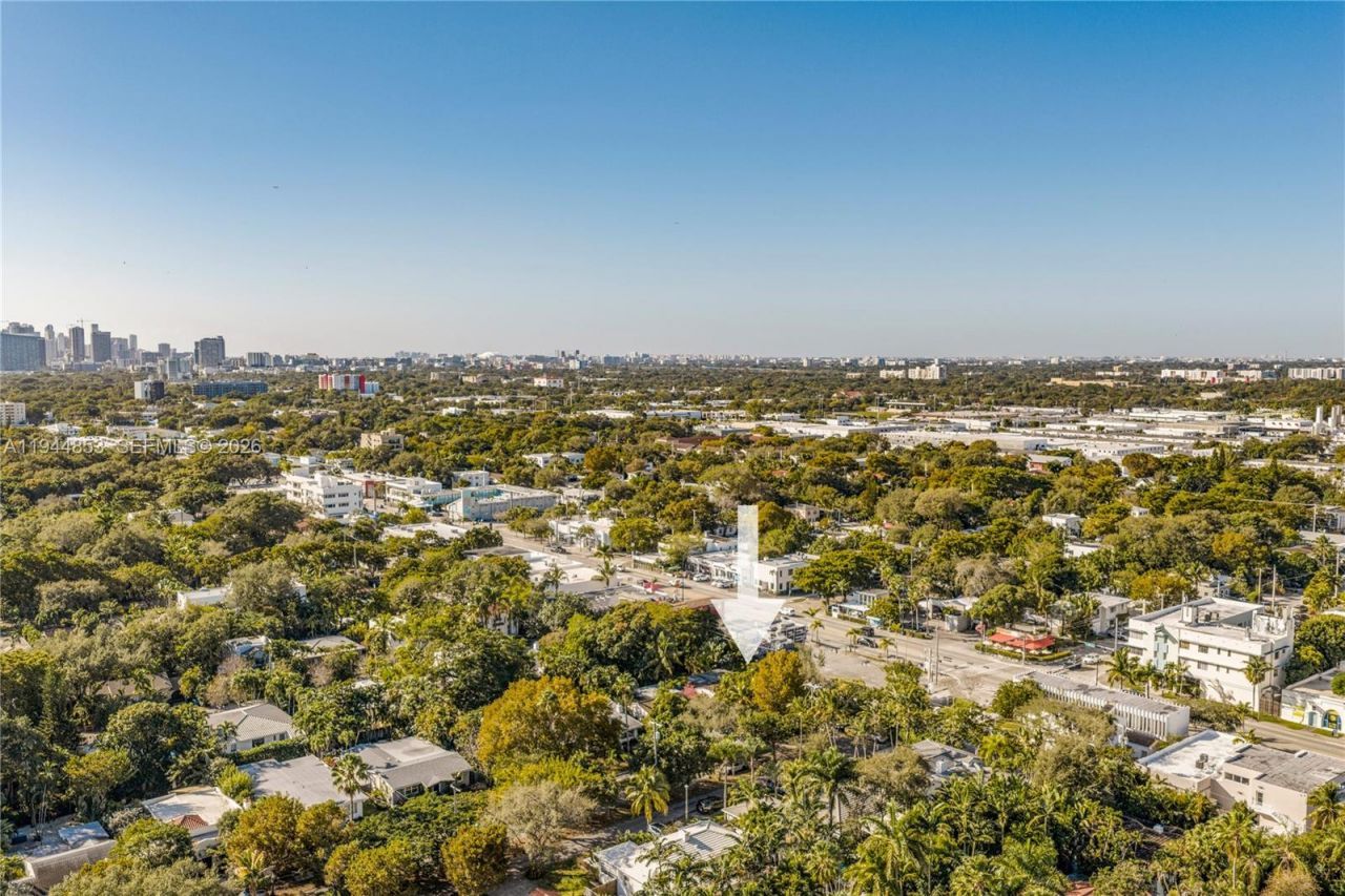 624 NE 71st St, Miami, FL 33138 Photo