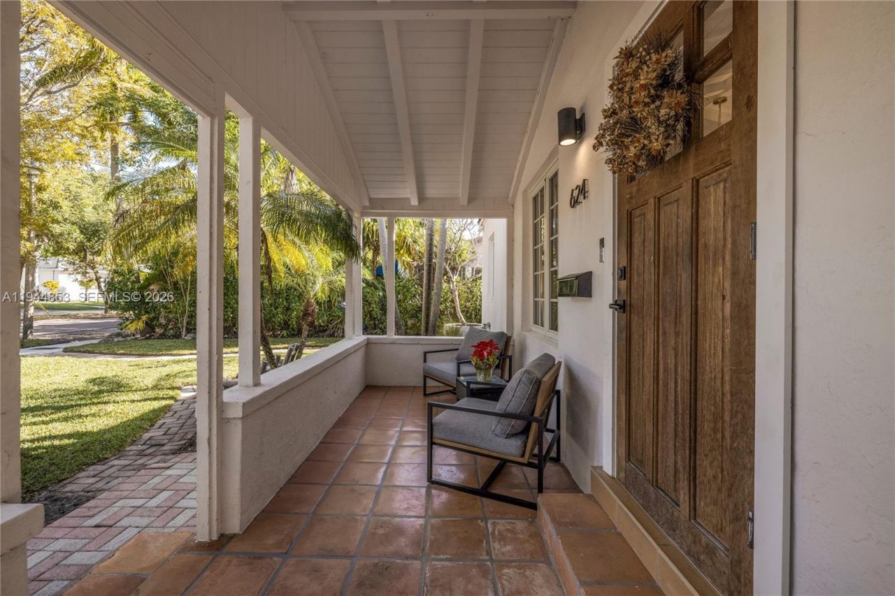 624 NE 71st St, Miami, FL 33138 Photo