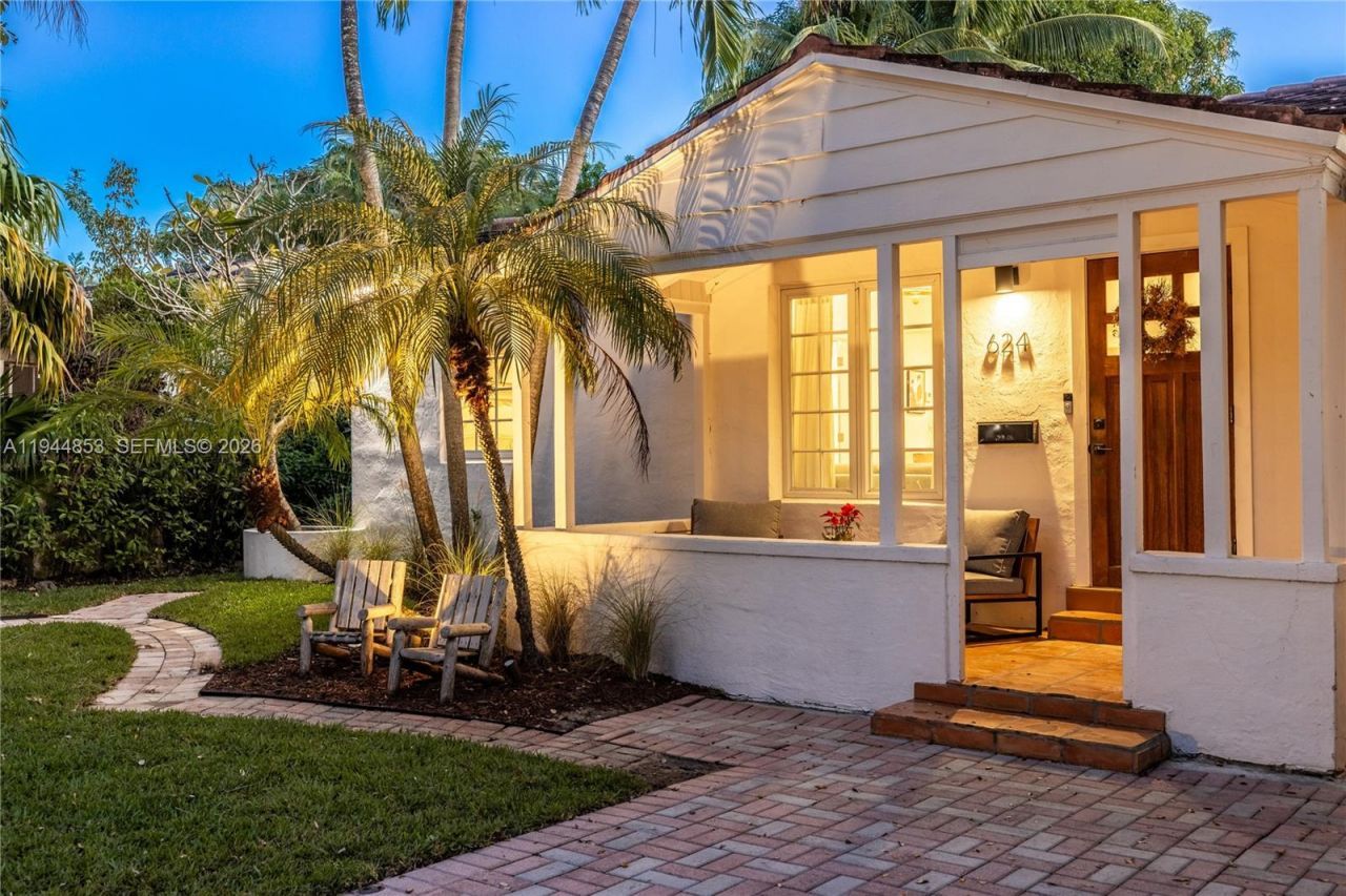 624 NE 71st St, Miami, FL 33138 Photo