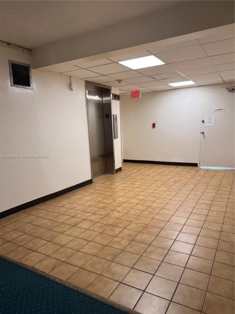 1225 NE 124th St, Unit 33A, North Miami, FL 33161 Photo