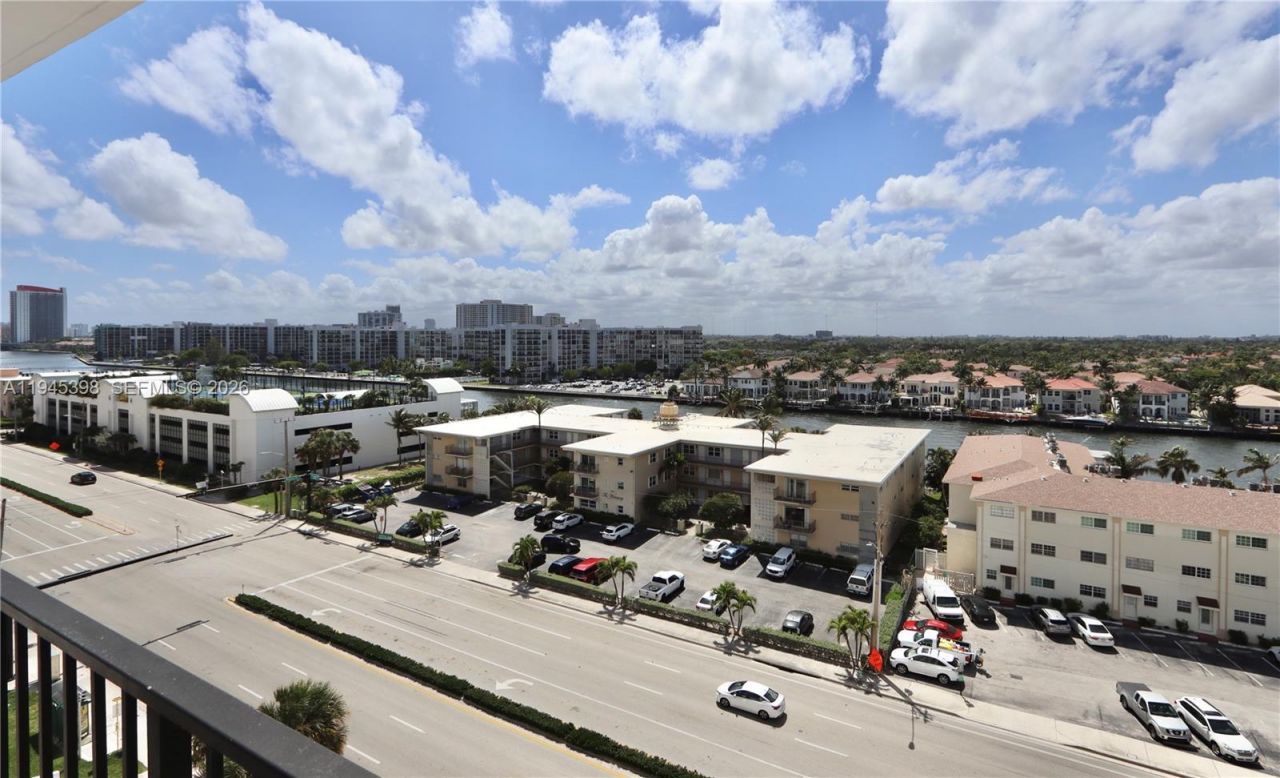 2401 S Ocean Dr , Unit 806, Hollywood, FL 33019 Photo