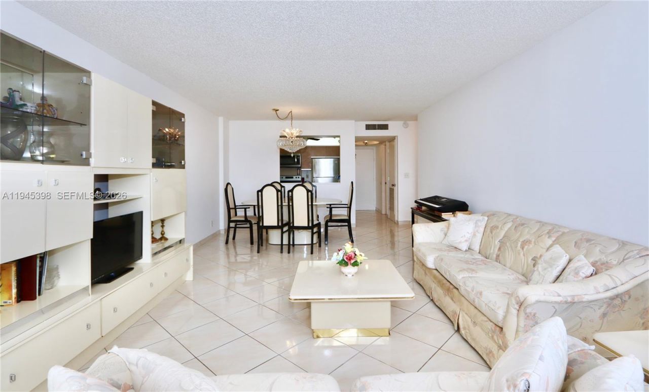 2401 S Ocean Dr , Unit 806, Hollywood, FL 33019 Photo
