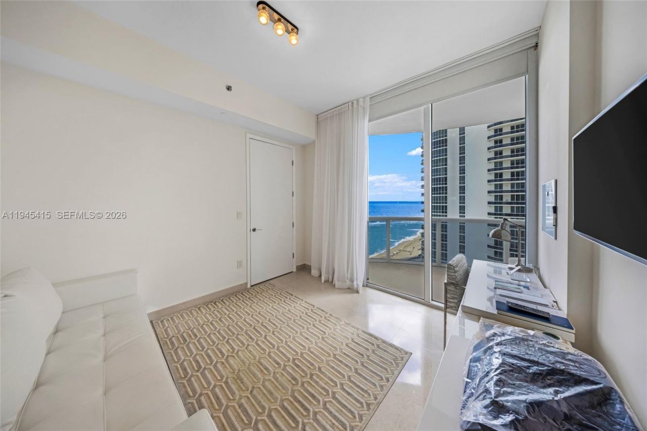 16001 Collins Ave, Unit 1502, Sunny Isles Beach, FL 33160 Photo