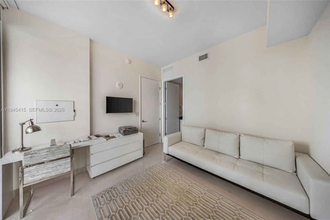 16001 Collins Ave, Unit 1502, Sunny Isles Beach, FL 33160 Photo