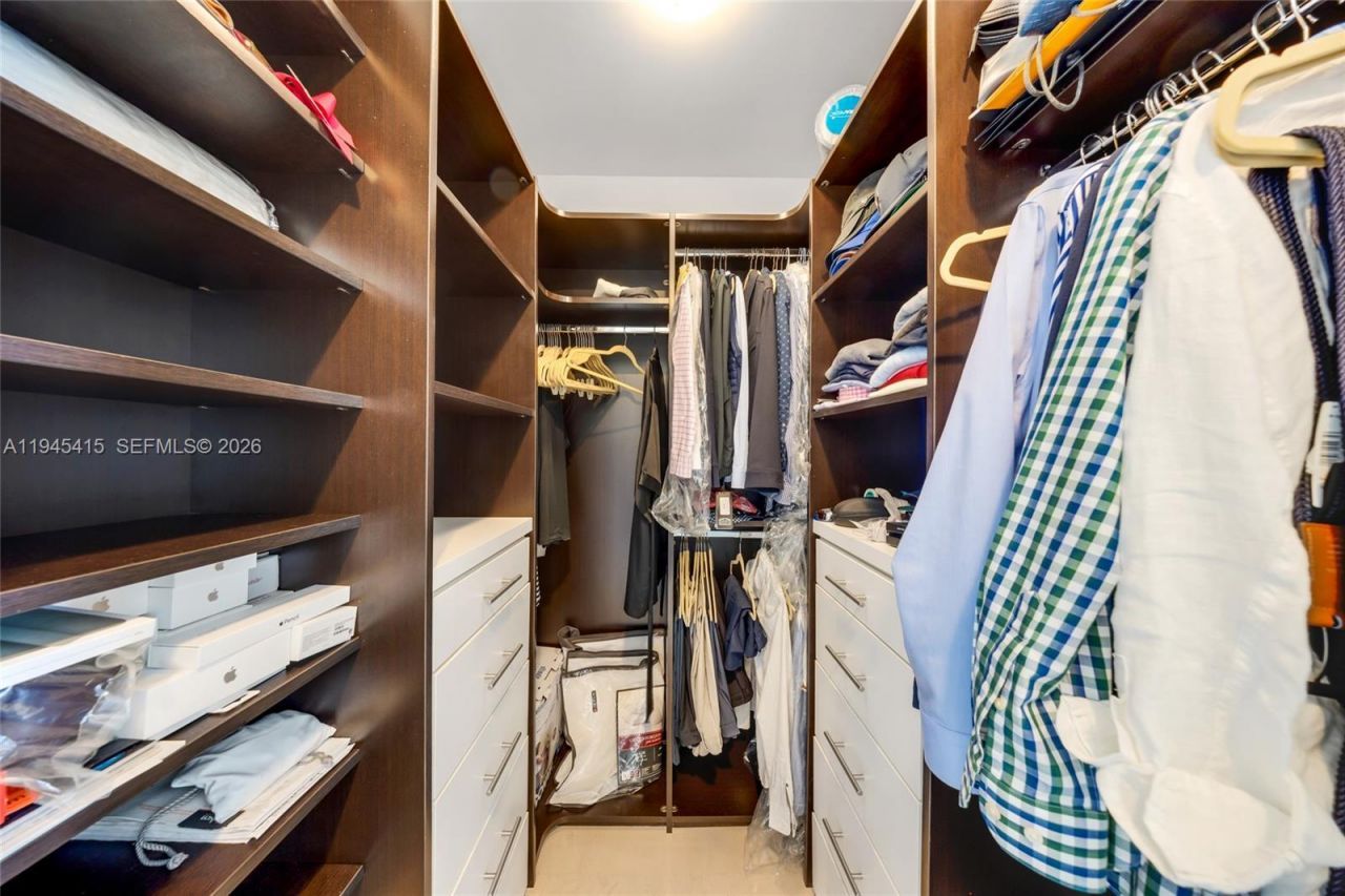 16001 Collins Ave, Unit 1502, Sunny Isles Beach, FL 33160 Photo