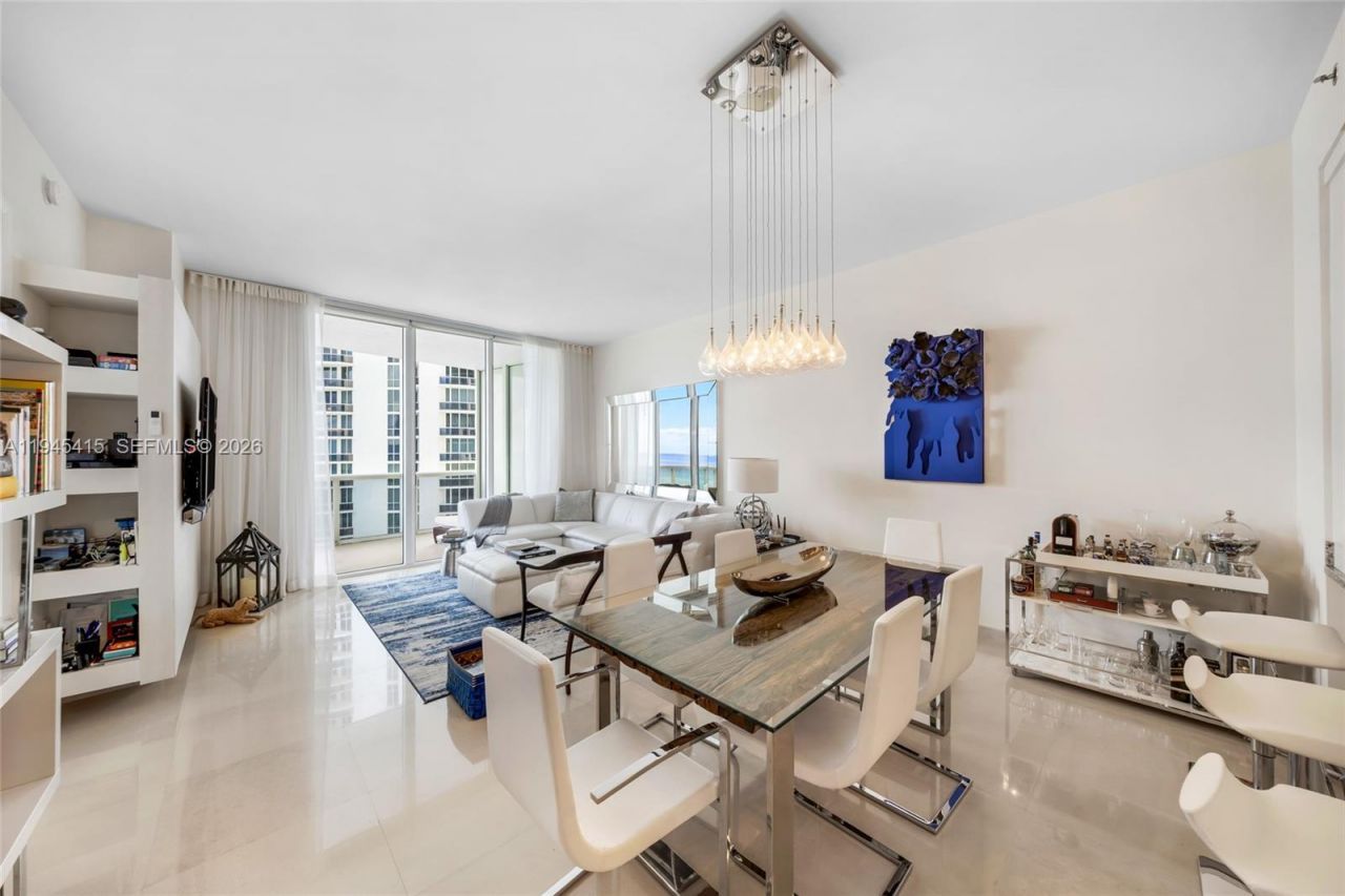 16001 Collins Ave, Unit 1502, Sunny Isles Beach, FL 33160 Photo
