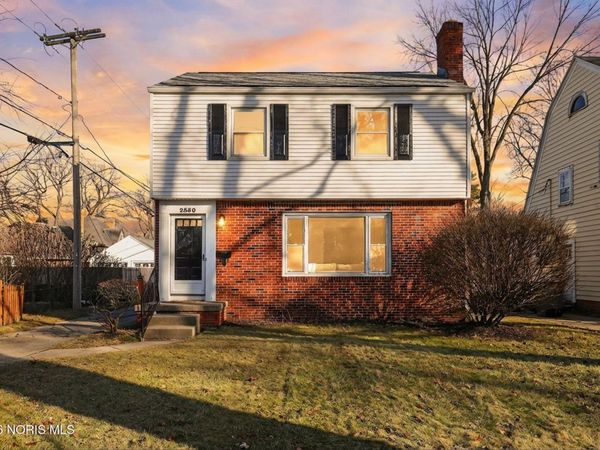 2550 Secor Road, Toledo, OH 43606