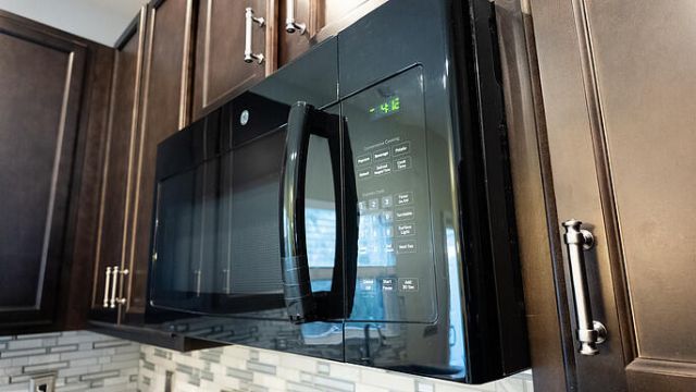 9135 Parlor Drive Photo 13