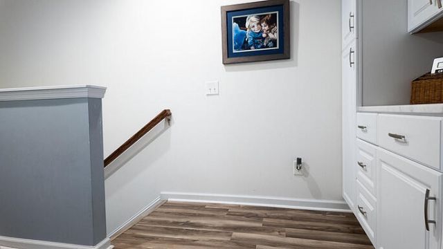 9135 Parlor Drive Photo 16