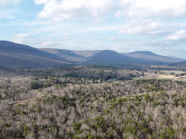 5723 Chamberlain Road, LaFayette, GA 30728