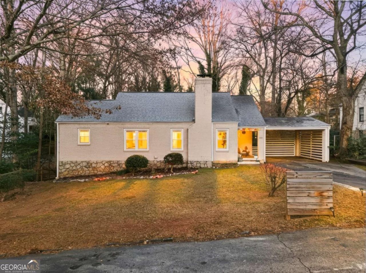 2323 Venetian Drive Sw, Atlanta, GA 30311 Main Photo