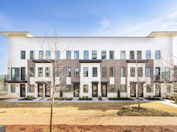 7150 Summit Place, Alpharetta, GA 30009