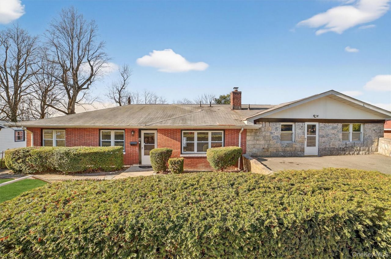 43 Arthur Place, Yonkers, NY 10701 Main Photo