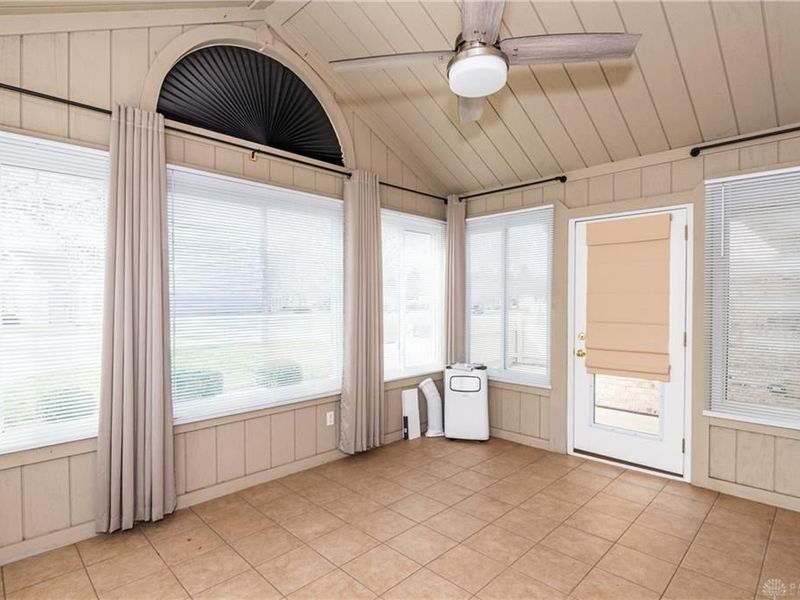 2133 Willow Run Circle, Mad River Township, OH 45323 Photo 12