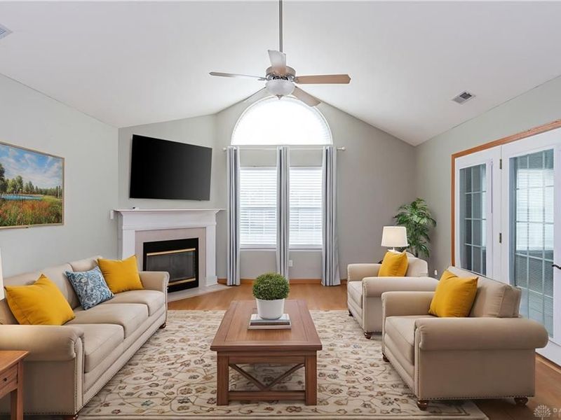 2133 Willow Run Circle, Mad River Township, OH 45323 Photo 8