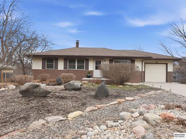 8516 Evans Street, Omaha, NE 68134