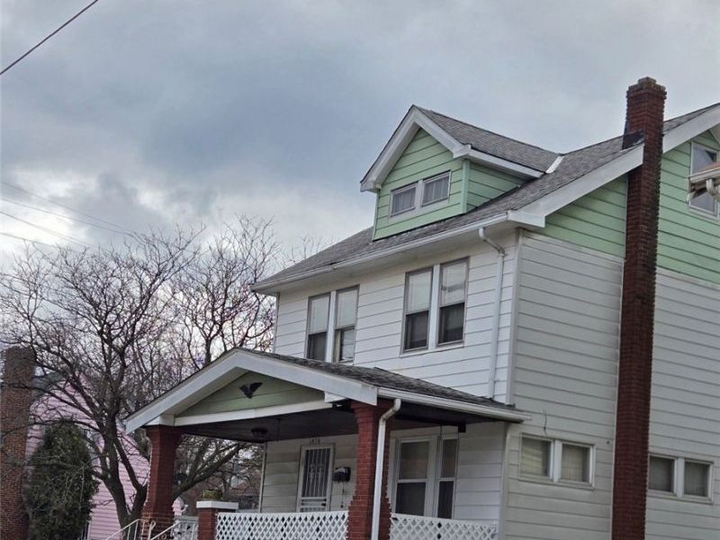 1476 Clermont Road, Cleveland, OH 44110 Photo 3