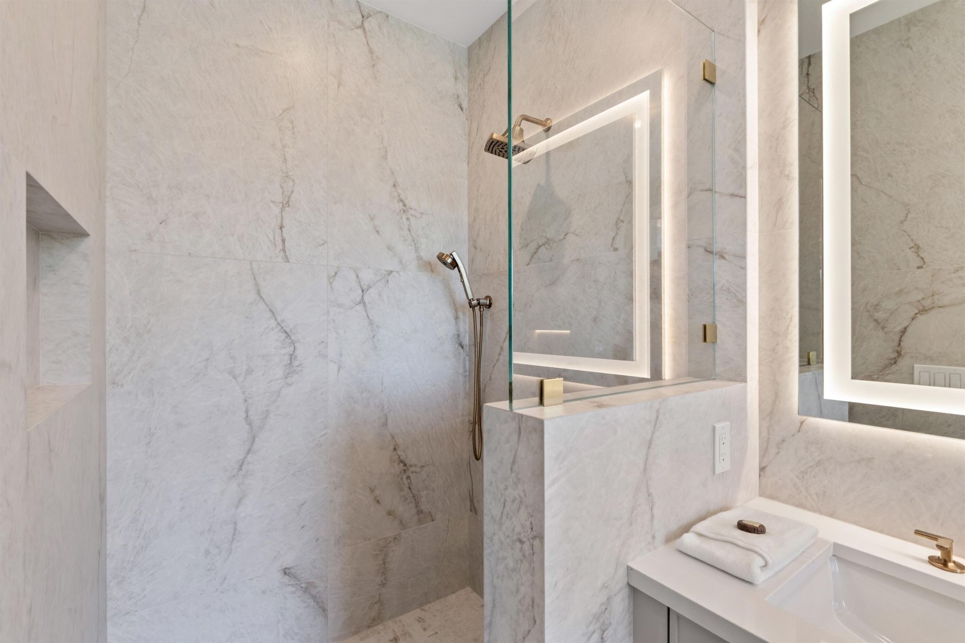 100 Gleason Street, Unit 204, Delray Beach, FL 33483 Photo