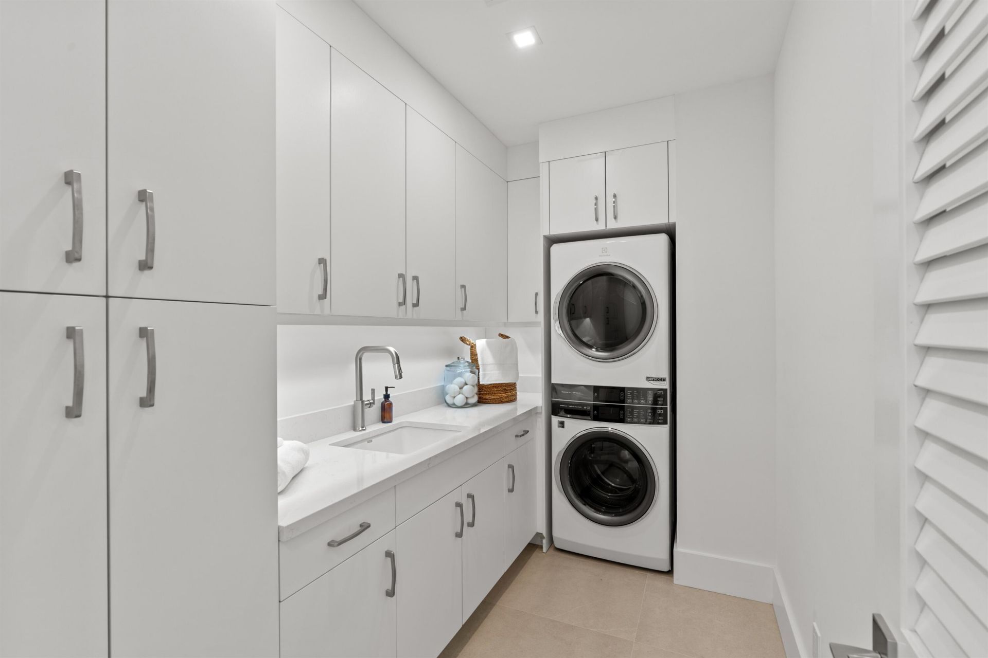 100 Gleason Street, Unit 204, Delray Beach, FL 33483 Photo