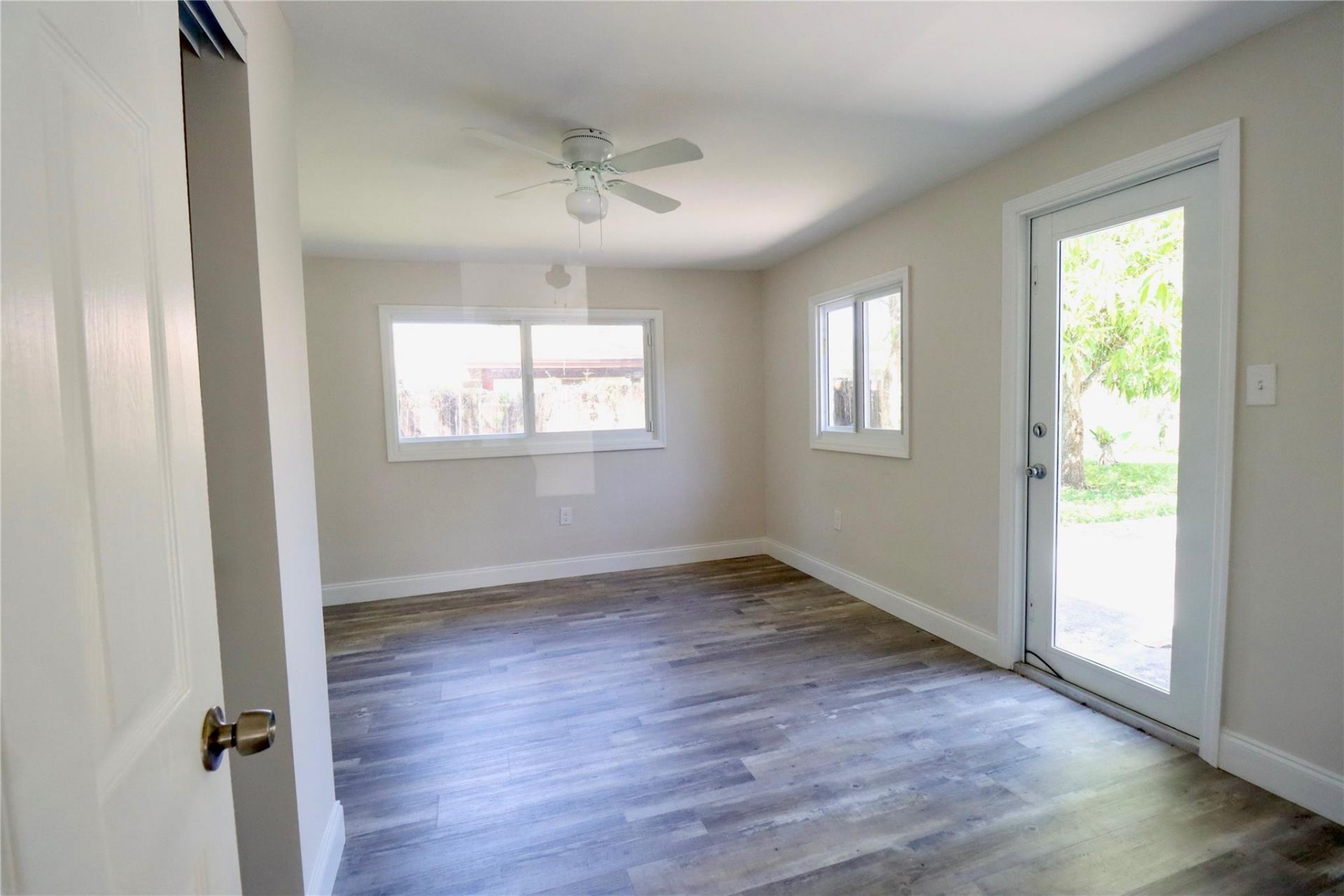 6861 SW 18 Street, North Lauderdale, FL 33068 Photo