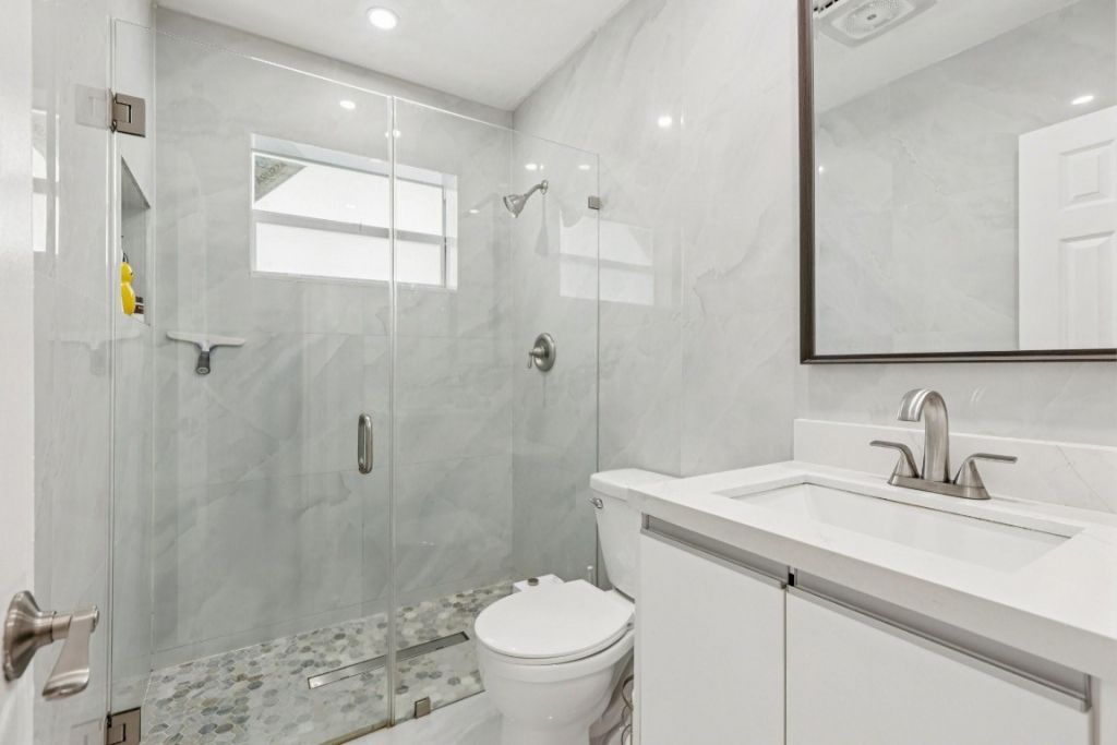 8700 NW 11th Street, Pembroke Pines, FL 33024 Photo