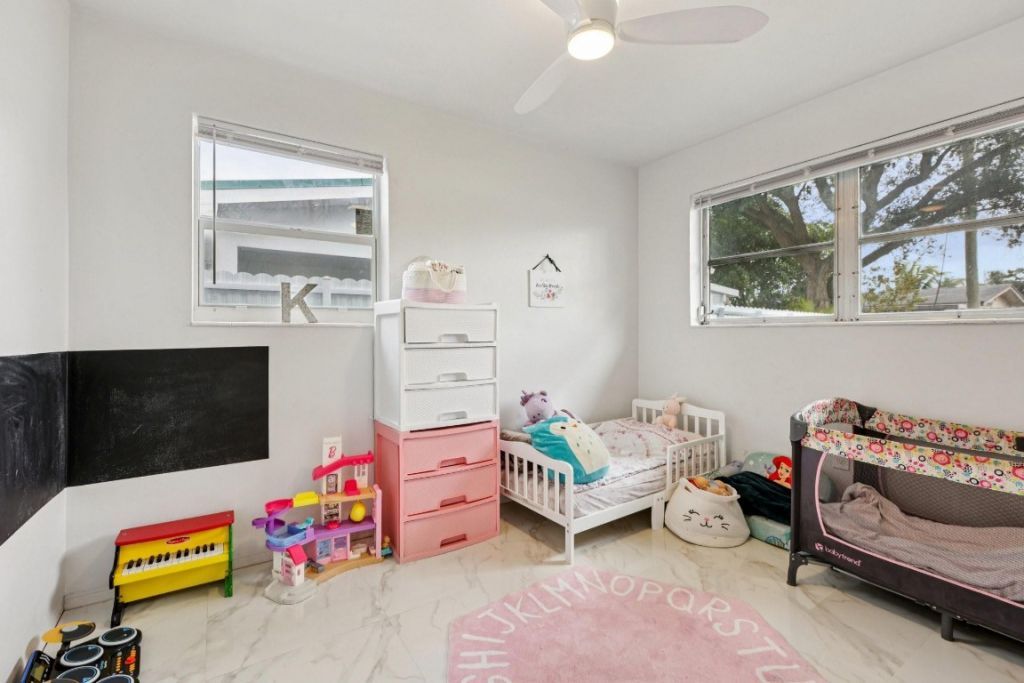 8700 NW 11th Street, Pembroke Pines, FL 33024 Photo