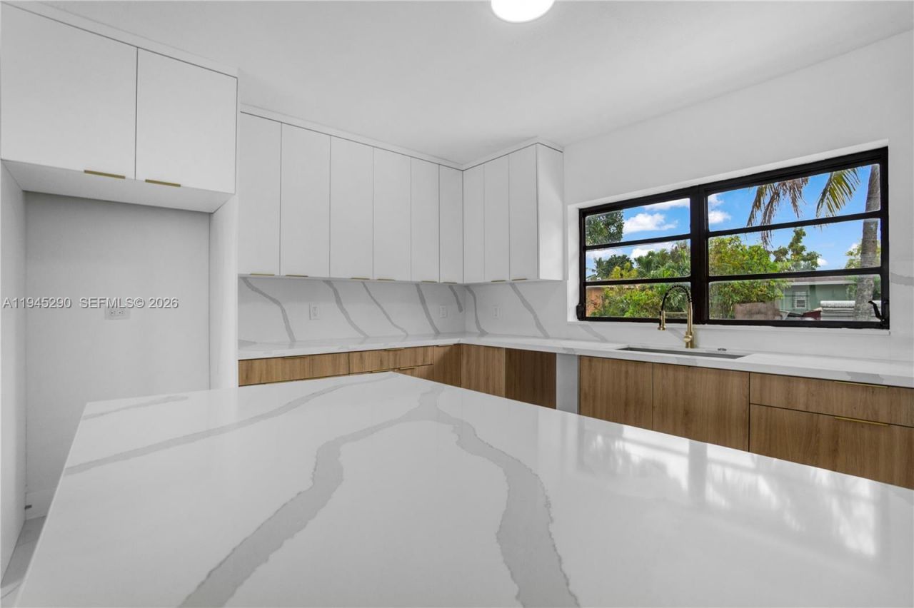 3960 NW 171st St, Miami Gardens, FL 33055 Photo