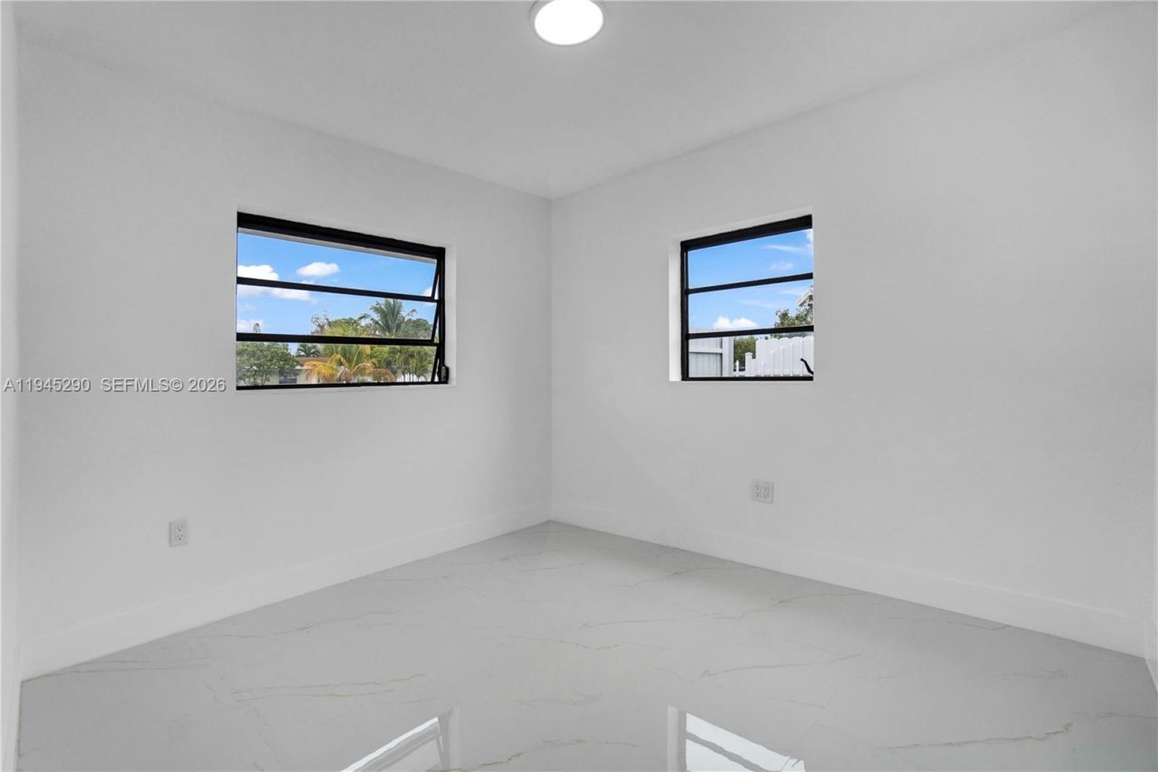 3960 NW 171st St, Miami Gardens, FL 33055 Photo