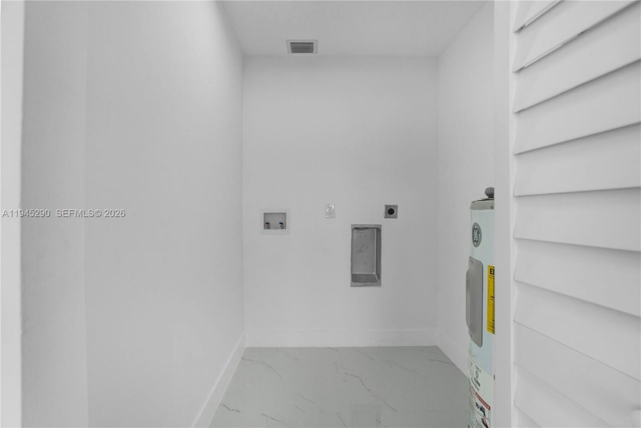 3960 NW 171st St, Miami Gardens, FL 33055 Photo