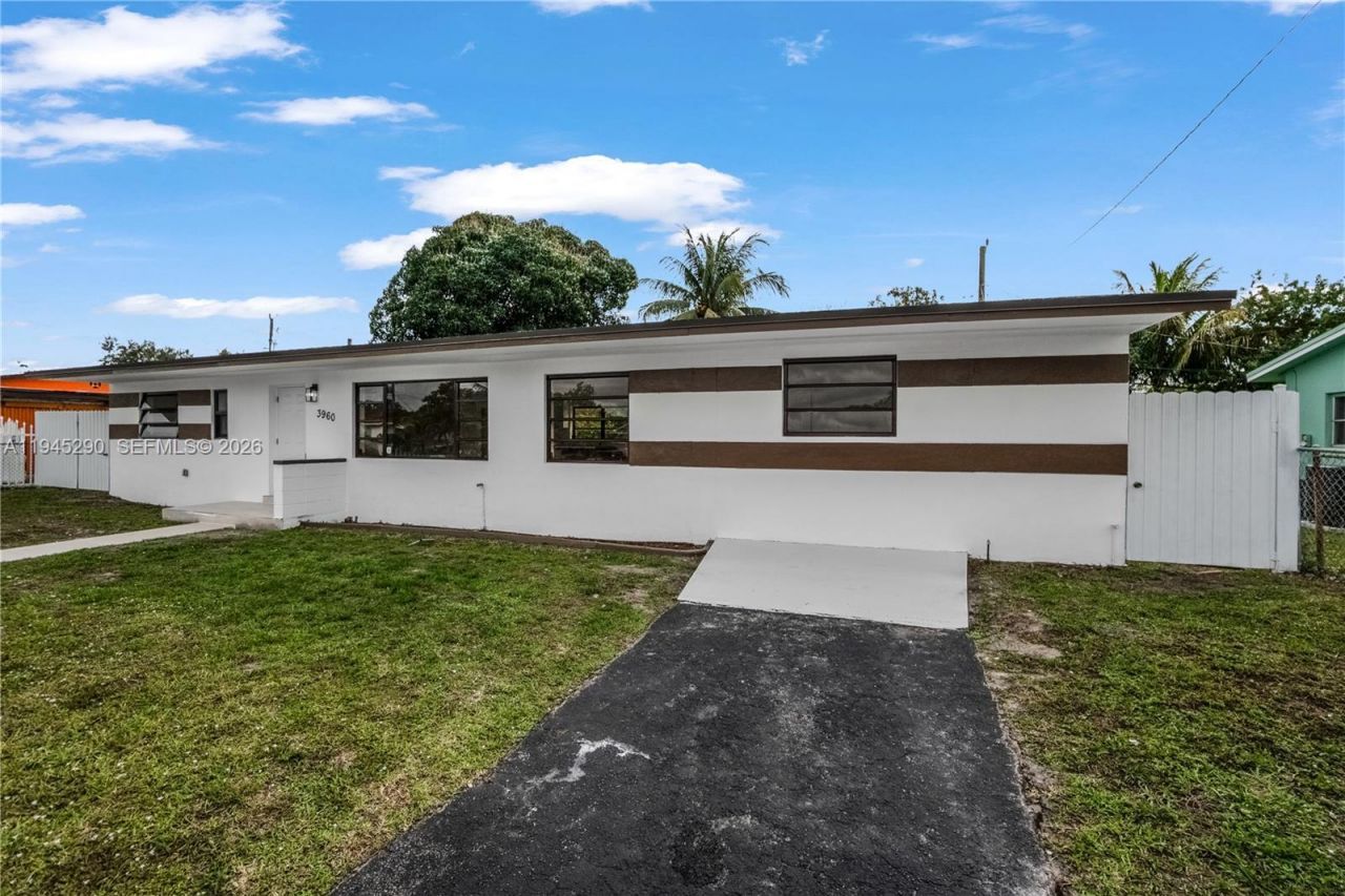 3960 NW 171st St, Miami Gardens, FL 33055 Photo