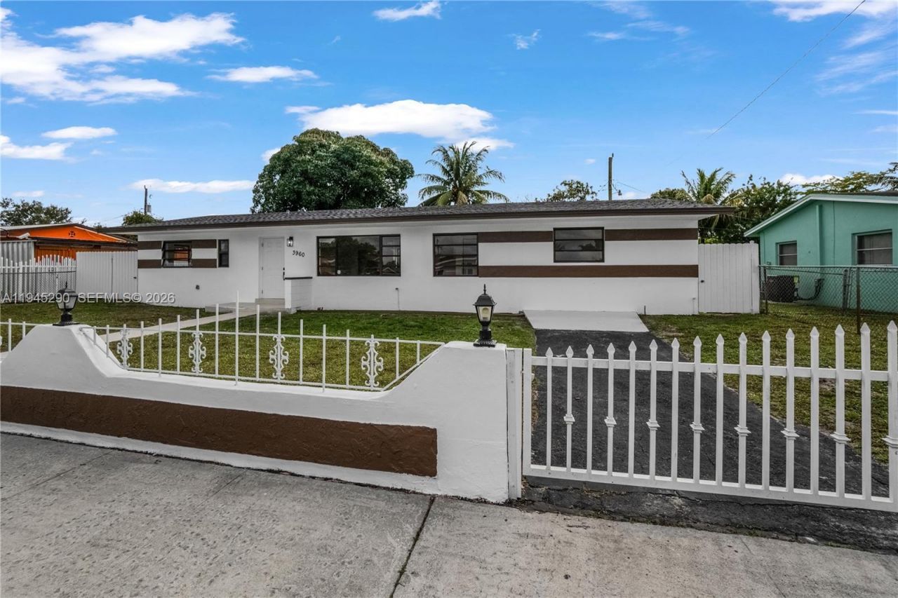 3960 NW 171st St, Miami Gardens, FL 33055 Photo