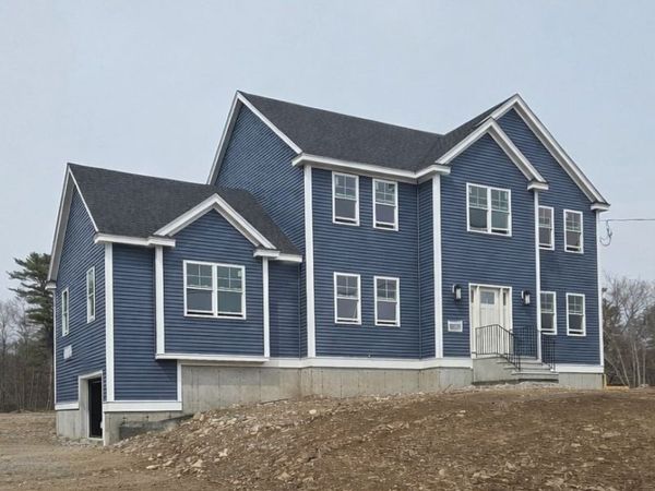 290 Salem Road, Dracut, MA 01826