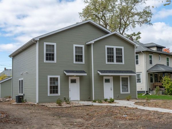 1119 Edwardsburg Ave., Elkhart, IN 46514