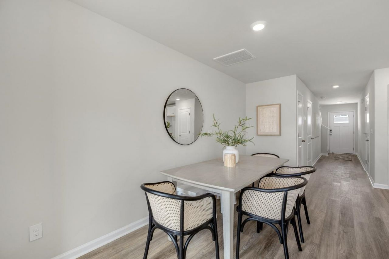 214 Bayou Loop Photo 6