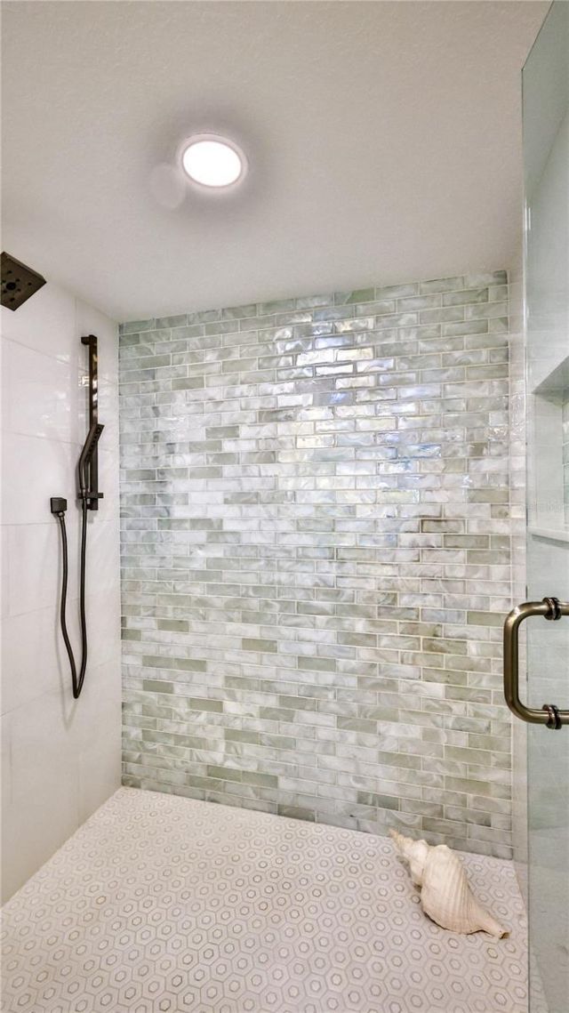 101 N Riverside Drive, Unit 7070, New Smyrna Beach, FL 32168 Photo