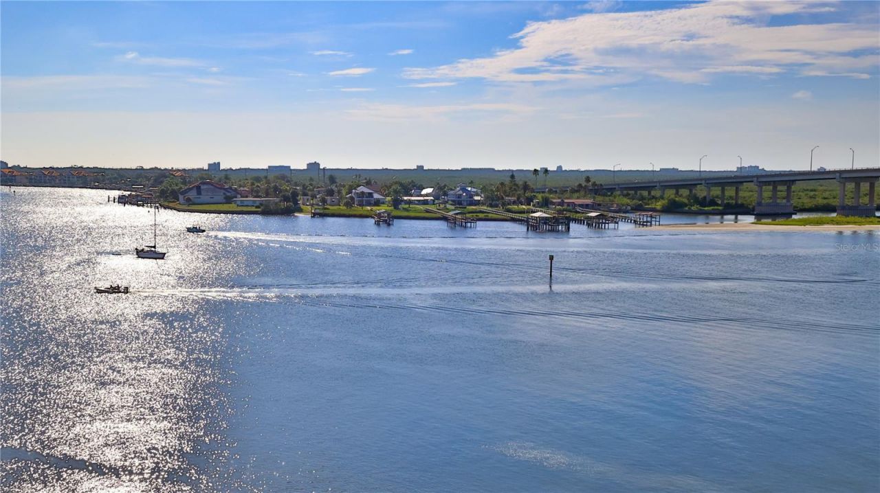 101 N Riverside Drive, Unit 7070, New Smyrna Beach, FL 32168 Photo