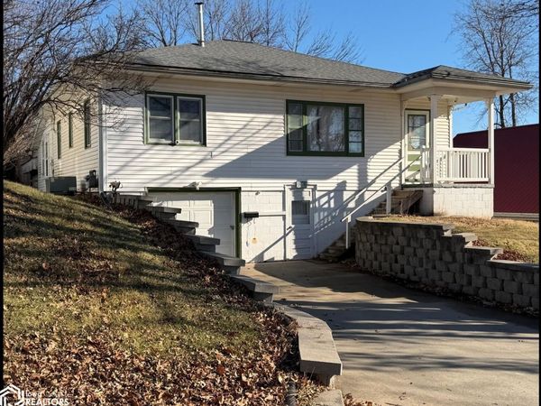 904 Oak Street, Atlantic, IA 50022