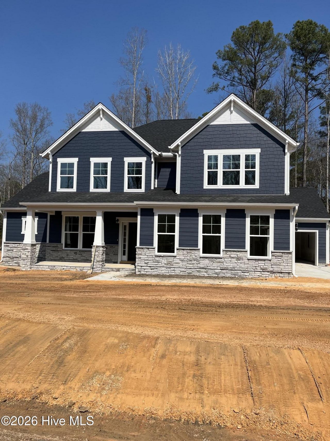 374 Glade Drive, Aberdeen, NC 28315 Main Photo