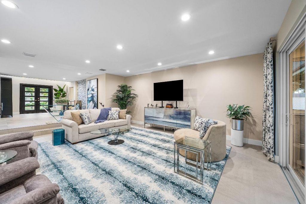 24 Oaks Lane, Boynton Beach, FL 33436 Photo