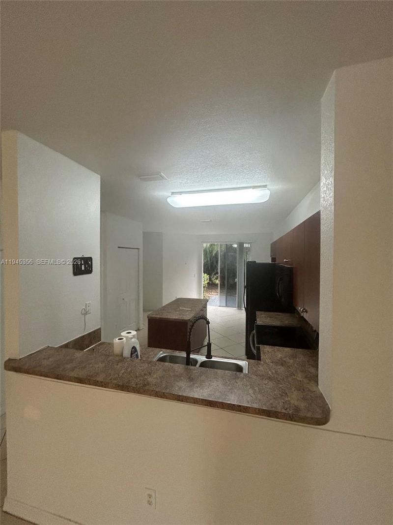 1916 Alamanda Way, Riviera Beach, FL 33404 Photo