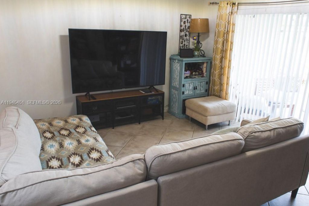 201 Mallory Ct, Weston, FL 33326 Photo