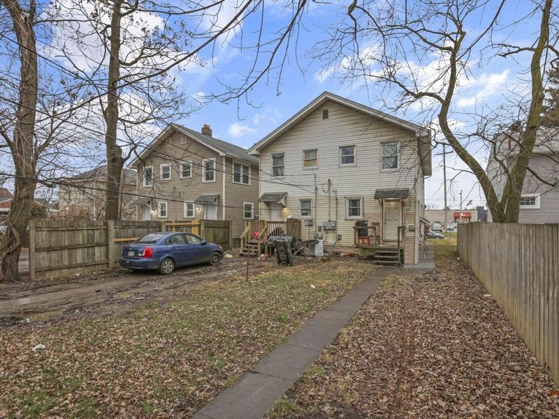 914-916 E 17th Avenue, Columbus, OH 43211 Photo 9